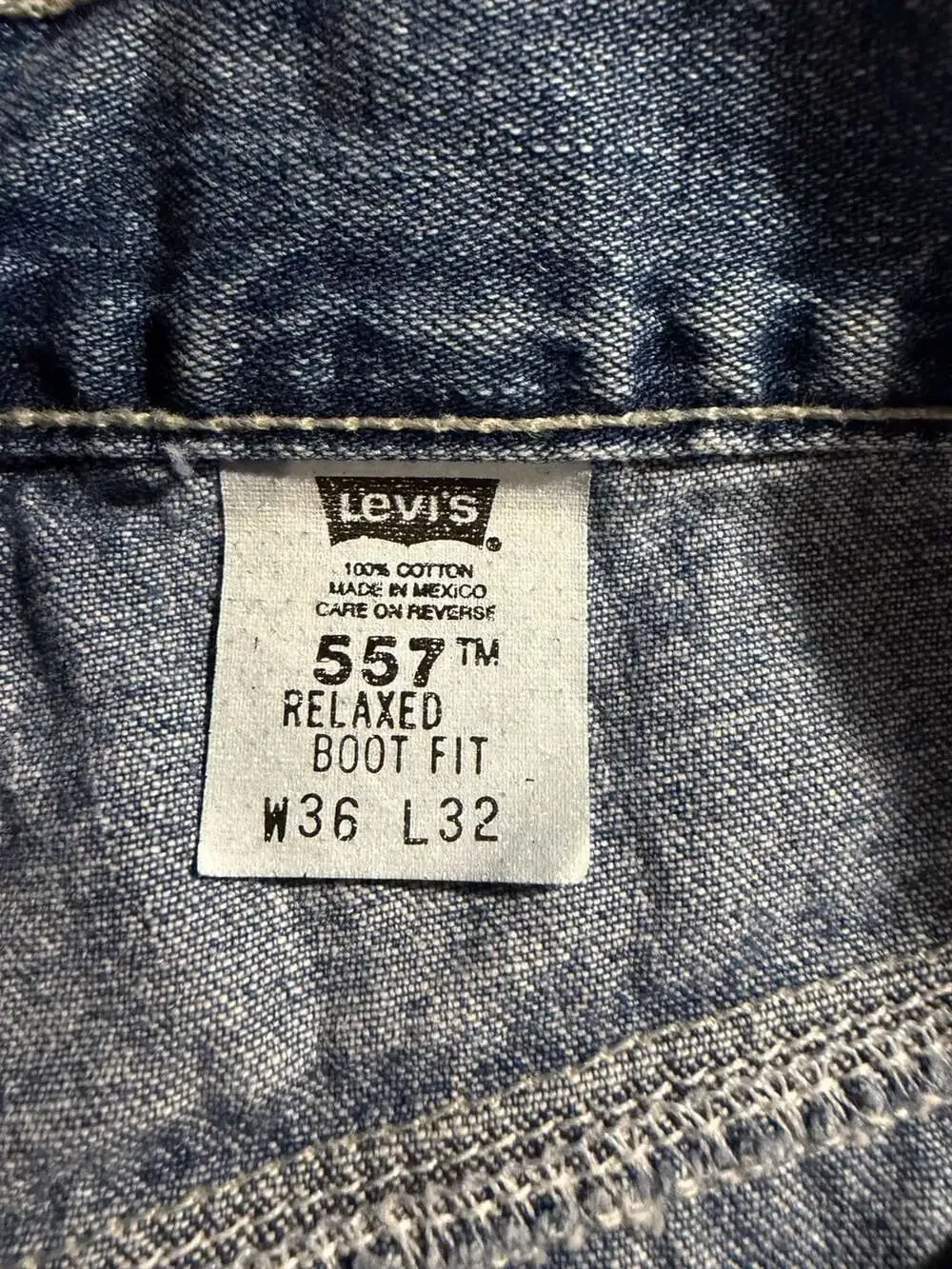 Levi's 557 Relaxed Boot Fit Jeans 36x32